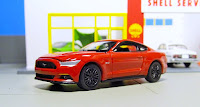 auto world 2015 ford mustang gt