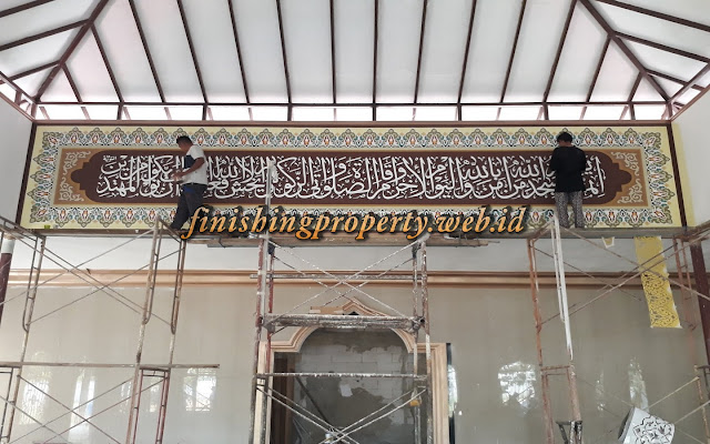 jasa pembuatan ornamen kaligrafi masjid di mojokerto kaligrafi mihrab masjid, kaligrafi kubah, kaligrafi grc, kaligrafi acrilic, kaligrafi dinding