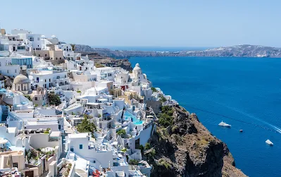Is Greece A Perfect Destination For Your Honeymoon