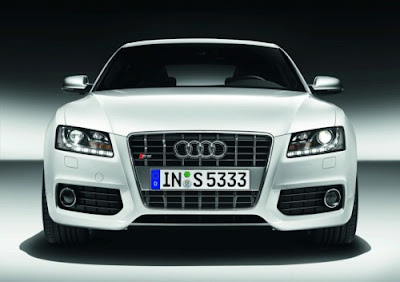 2010 Audi S5 Sportback Front View