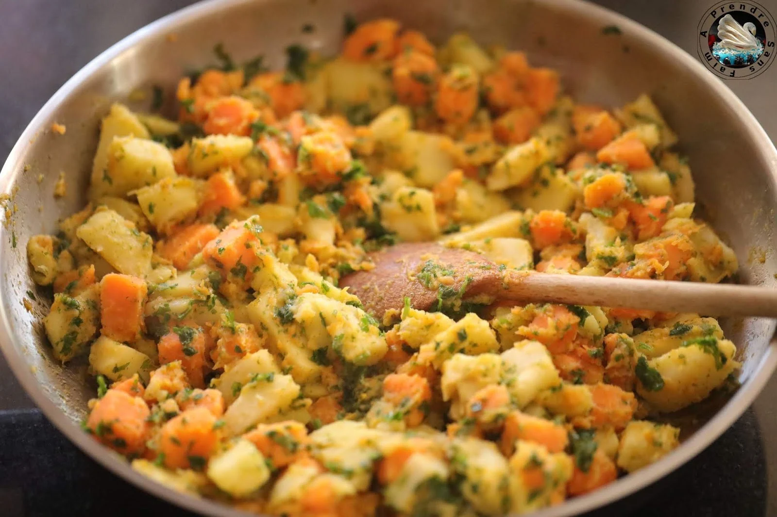 Poêlée patates douces panais aux herbes