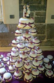 mini cupcake wedding cakes