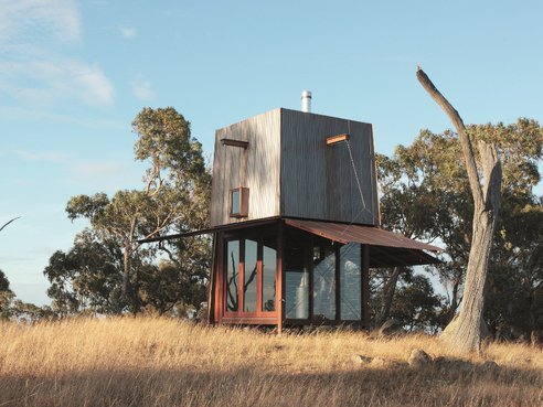 Relaxshacks.com: 10 Sheds/Cabins- Would You Live In These 