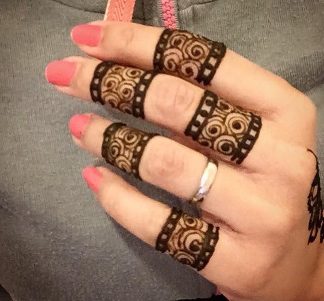 Best Simple Henna Designs for Fingers Wallpapers Free Download