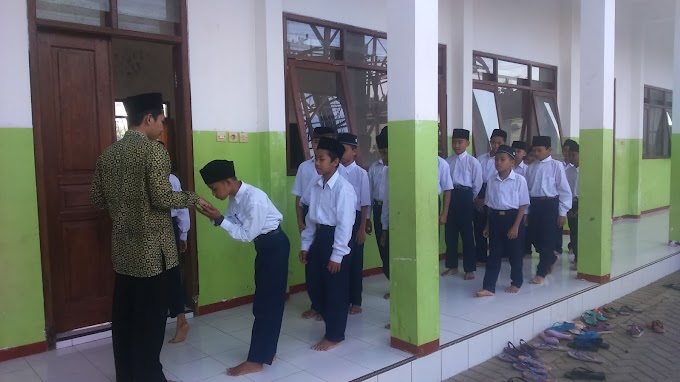   Kegiatan Pesantren