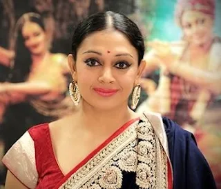 Shobana Family Husband Son Daughter Father Mother Marriage Photos Biography Profile.