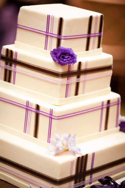 Very elegant wedding cake photographed by Heather Parker Photography and