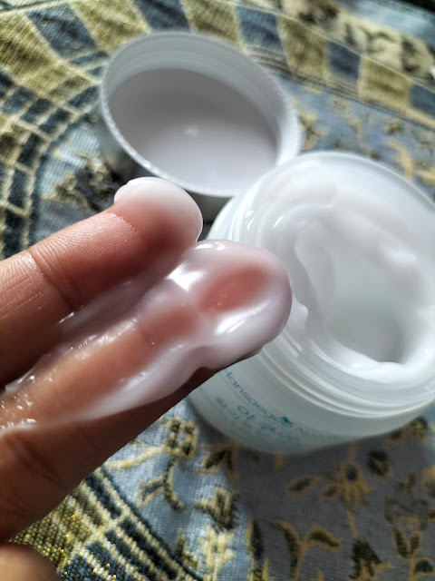 Aqua whitening Cream