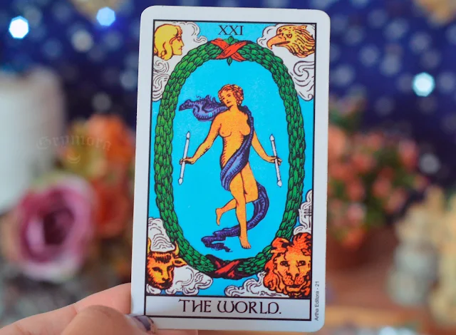 Significado da Carta 21 - O Mundo no Tarot no amor, dinheiro e trabalho, saúde, como obstáculo ou invertida e como conselho.