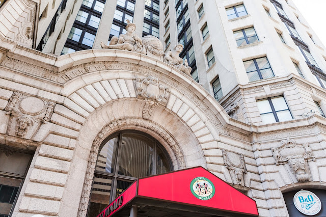 A classic formal winter wedding at the Hotel Monaco and The Belvedere in Baltimore, Maryland Photographed by Heather Ryan Photography