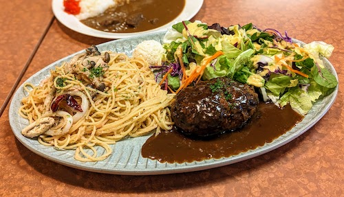 "A" SUPER Combo with spaghetti, Hamburg steak, and curry