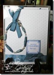 Set-Blue&White4Web