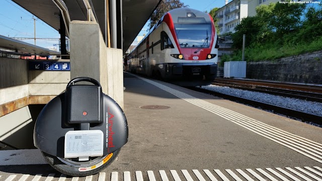 Renfe prohíbe desde el 12 de diciembre los patinetes y monociclos eléctricos en sus trenes de Cercanías
