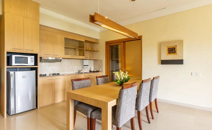 Sara Residence Seminyak by Nakula Management Kitchen