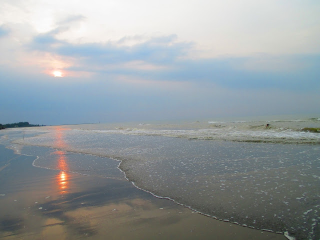 Pantai Sukari Depok pantai sigandu Kabupaten Batang Jawa Tengah