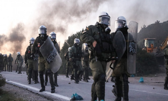 Πόλεμος: 43 αστυνομικοι και 10 πολίτες τραυματιες 