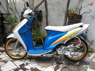 suzuki spin  konsumsi bbm suzuki spin  modifikasi suzuki spin 125  harga suzuki spin  suzuki spin 125  suzuki motor  suzuki spin 2011  jual suzuki spin  suzuki spin spesifikasi