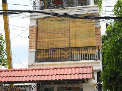 MÀNH SÁO TRÚC CHE NẮNG BAN CÔNG