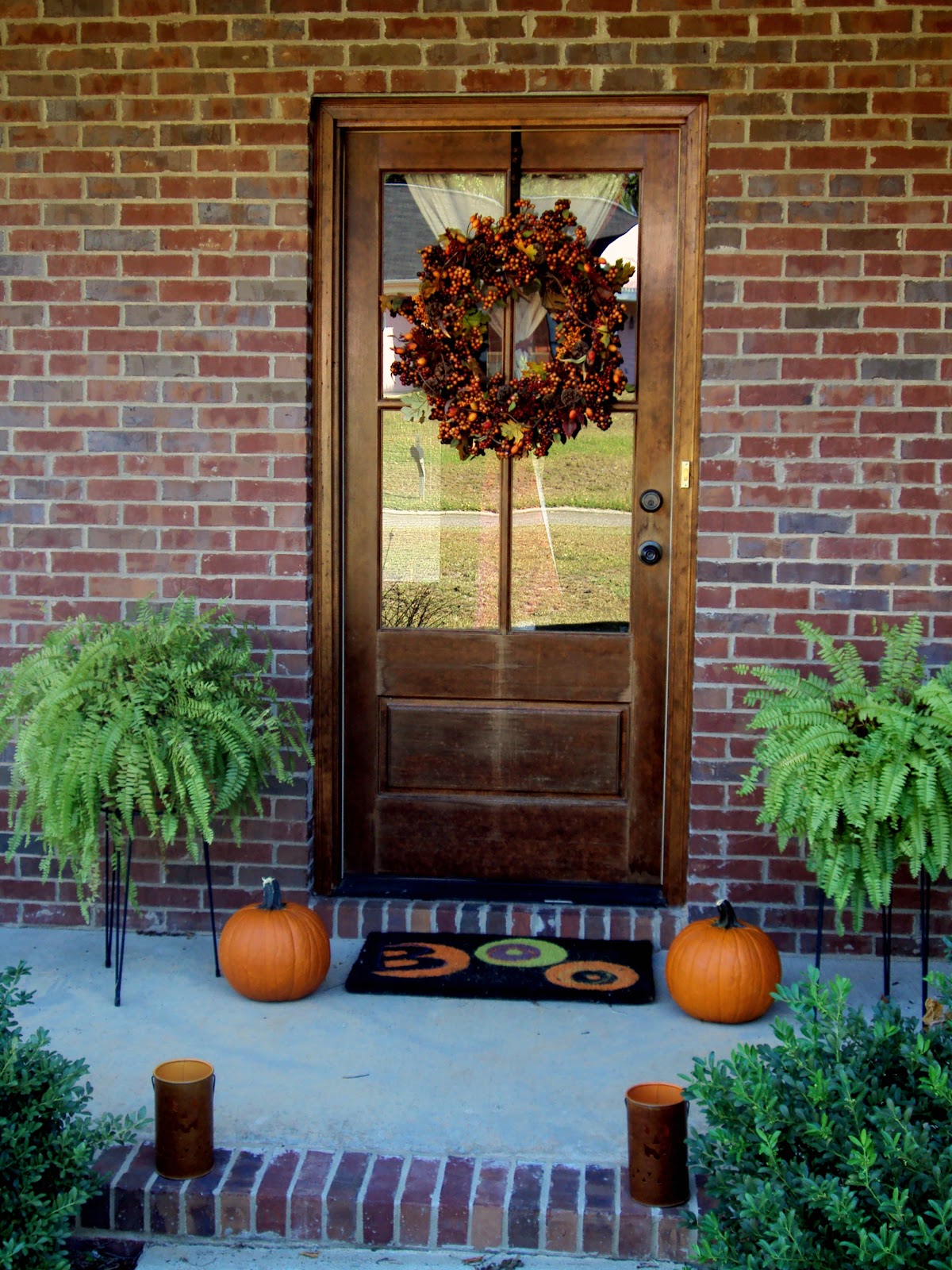 the Sowell life: Fall Outdoor Decor