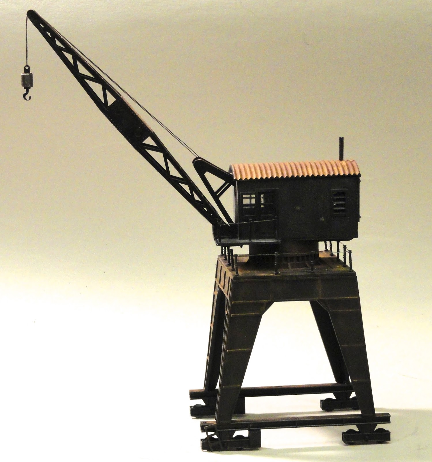 Model Railroad Minutiae: Dock crane model