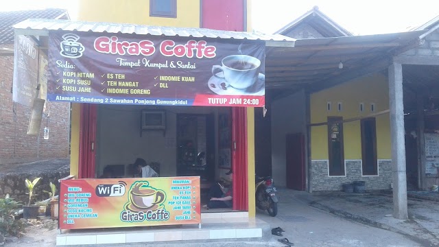 Giras Coffe Tempat Nongkrong Asik Sambil Online