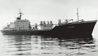 Soviet general cargo ship Sarny By Грищук ЮН (My photo from my collection of photos) [CC BY-SA 3.0 (http://creativecommons.org/licenses/by-sa/3.0)], via Wikimedia Commons