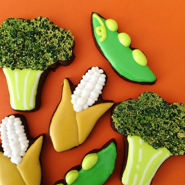 vegetable decorated sugar cookie - sweet jenny belle