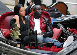 Akon And His New Beautiful Girlfriend In These Pictures And Wallpapers Gallery In 2013.