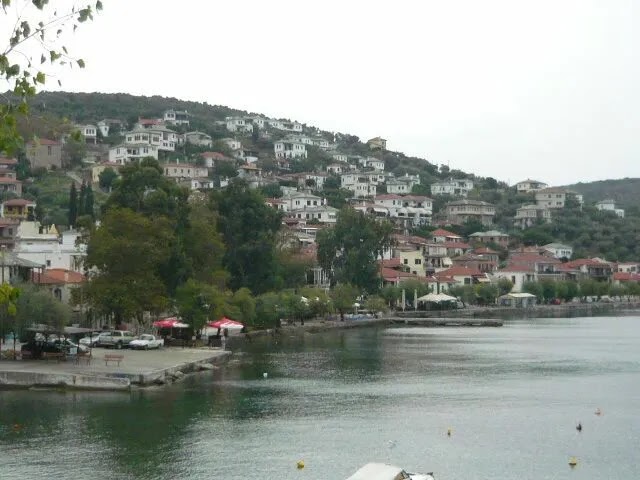 WEB RADIO TV ΠΑΤΡΙΔΑ''Ο ΑΝΤΙΚΤΥΠΟΣ ΤΗΣ ΙΔΙΩΤΙΚΟΠΟΙΗΣΗΣ ΤΩΝ ΜΙΚΡΩΝ ΛΙΜΑΝΙΏΝ''ΕΥΓΕΝΙΟΣ ΔΑΣΚΑΛΙΕΡΟΣ