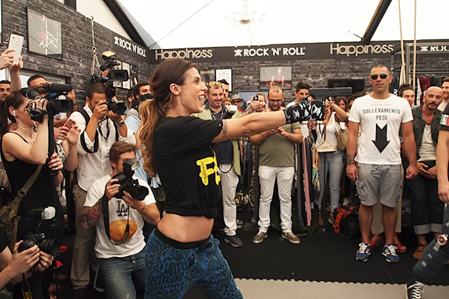 Elisabetta Canalis Pitti Immagine Uomo 84