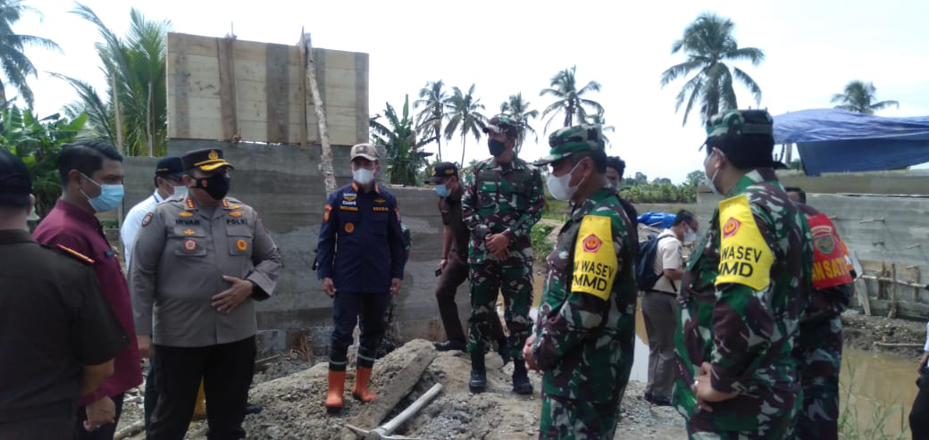 Sekda Palembang, Ratu Dewa Apresiasi Program TMMD Kodim Palembang yang Tepat Sasaran