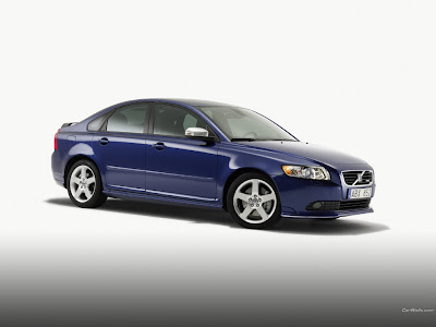 Volvo S40 pictures front view