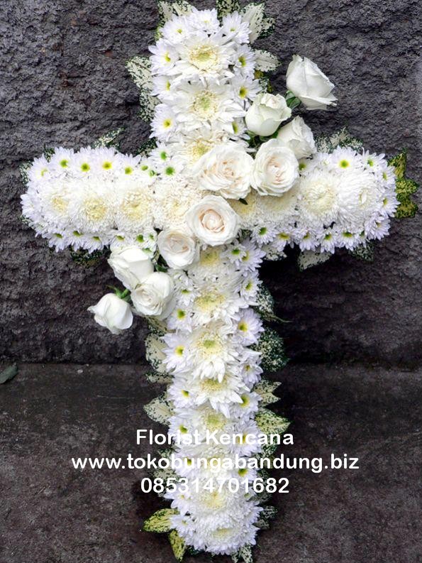 Info Keren Paling Top Untuk Anda: Bunga Salib dan Bunga 