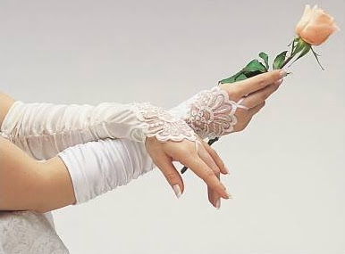 Fingerless-Bridal-Gloves