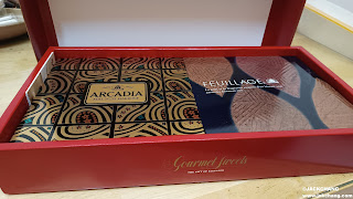 New Year Gift Box|Souvenir Morozoff-ARCADIA and FEUILLAGE
