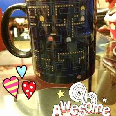 Ma nouvelle tasse Pac-Man achetée chez Urban Outfitters