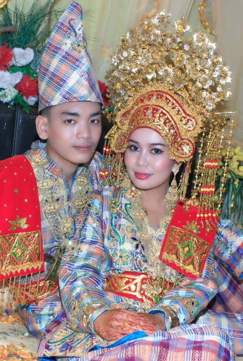 Suku Melayu Bebilang dan Adat Pernikahannya Mungkin Blog