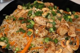 الأرز الصيني المقلي بالدجاج