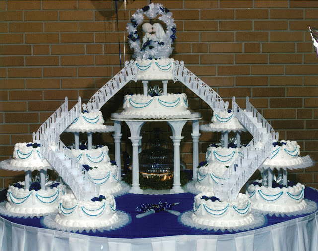 Bridge Wedding Cakes3