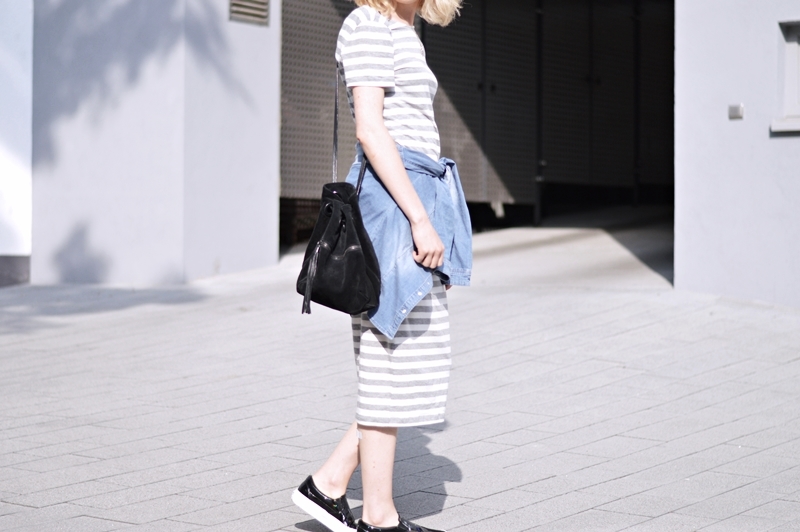 OUTFIT: Striped Midi-Dress