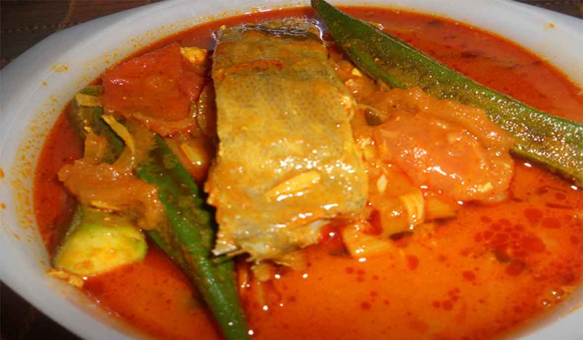 RESEPI KARI IKAN BAWAL HITAM SEDAP