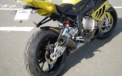 MW AC Schnitzer S 1000RR Rear Side View