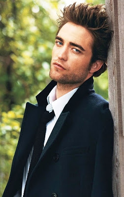 Robert Pattinson Hot