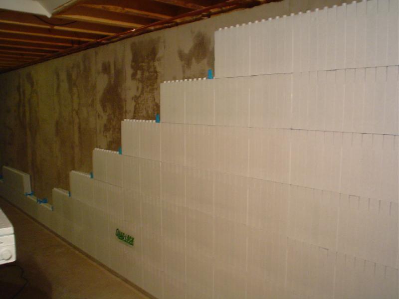 wall decor ideas cheap Unfinished Basement Wall Ideas | 800 x 600
