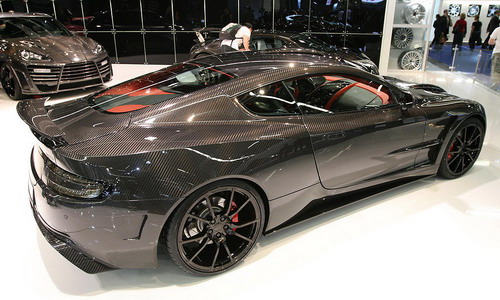 Aston Martin DB9