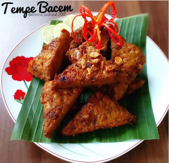  TEMPE BACEM MENTEGA, RASANYA MENGGIGIT DI LIDAH