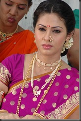 Mythri Movie Actress Sada in Saree Cute Images