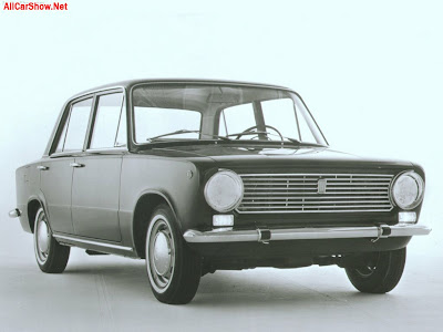 1966 Fiat 1100 R Station Wagon. 1966 Fiat 124 Saloon.