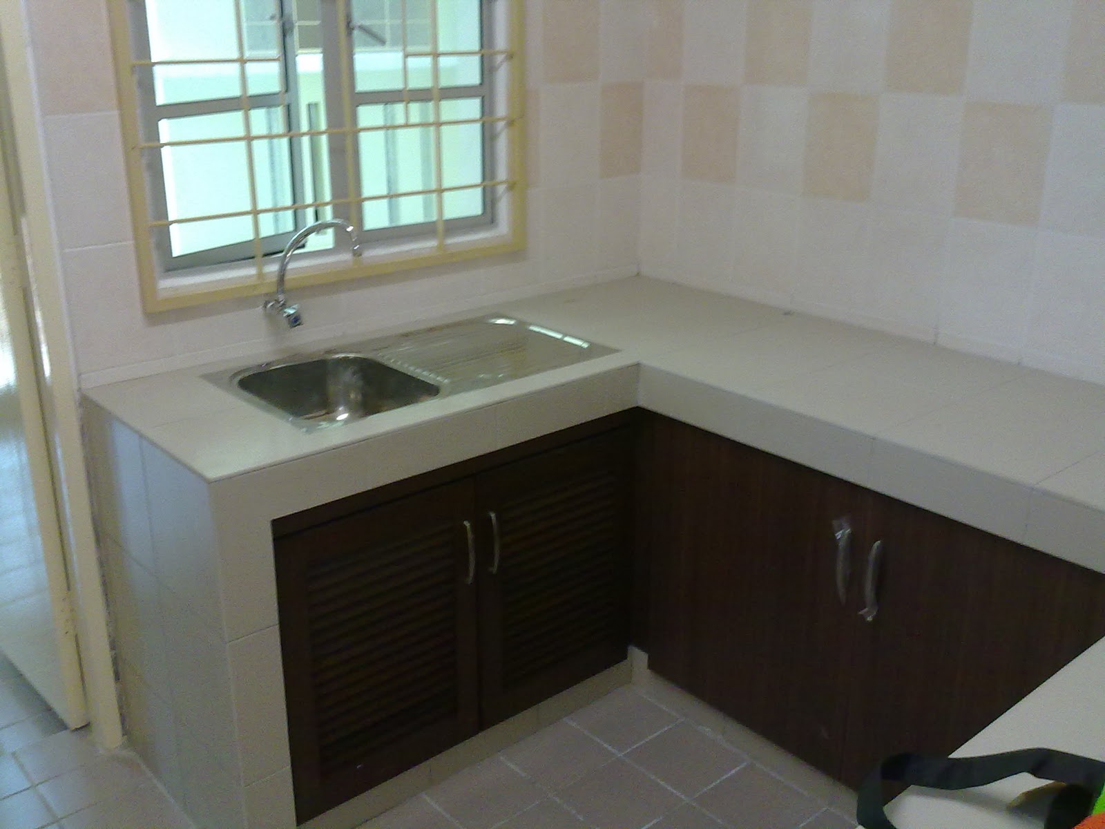 Contoh Kabinet  Dapur Apartment  Desainrumahid com