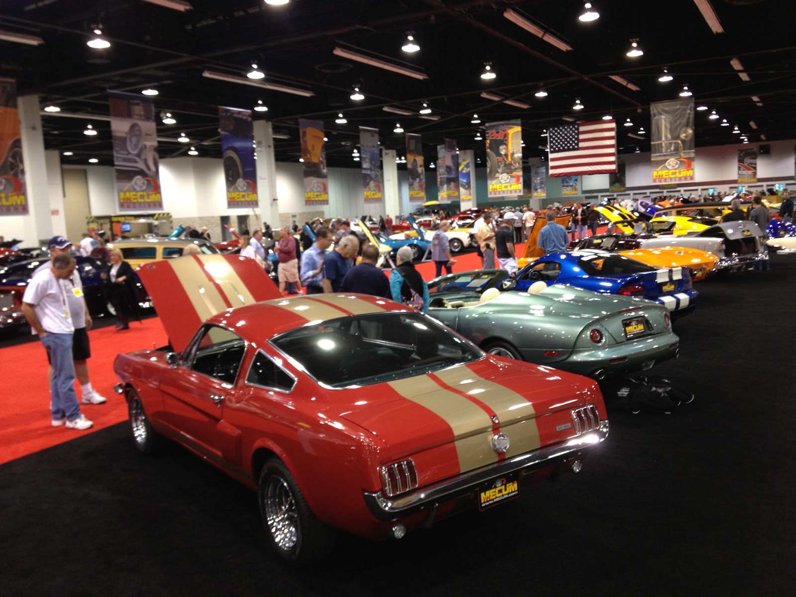 Covering Classic Cars : Photo coverage from the Mecum ... - 1600 x 1200 jpeg 281kB